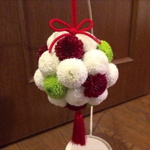生花のボールブーケ6
