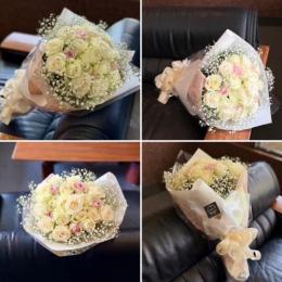 生花24本のバラとかすみ草花束1