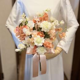 造花クラッチブーケ56桃